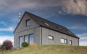 Cuillrigh - Luxury House, Loch & Mountain Views